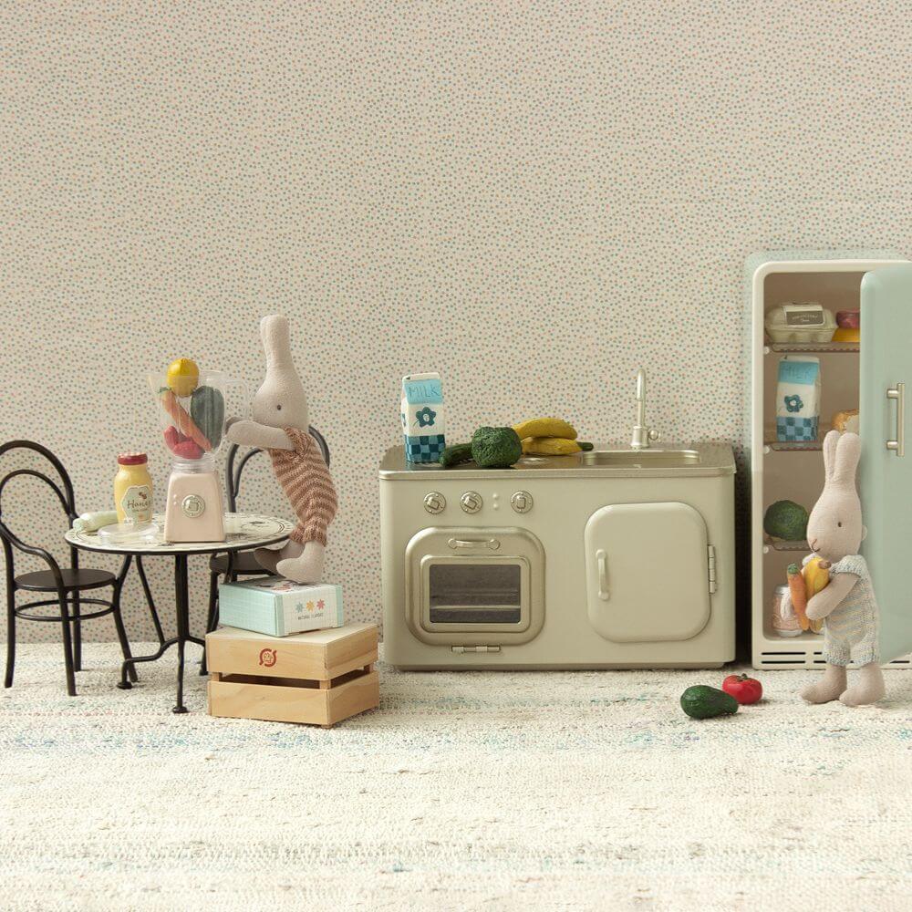 Maileg_Miniature_Fruit_Veggies_in_box