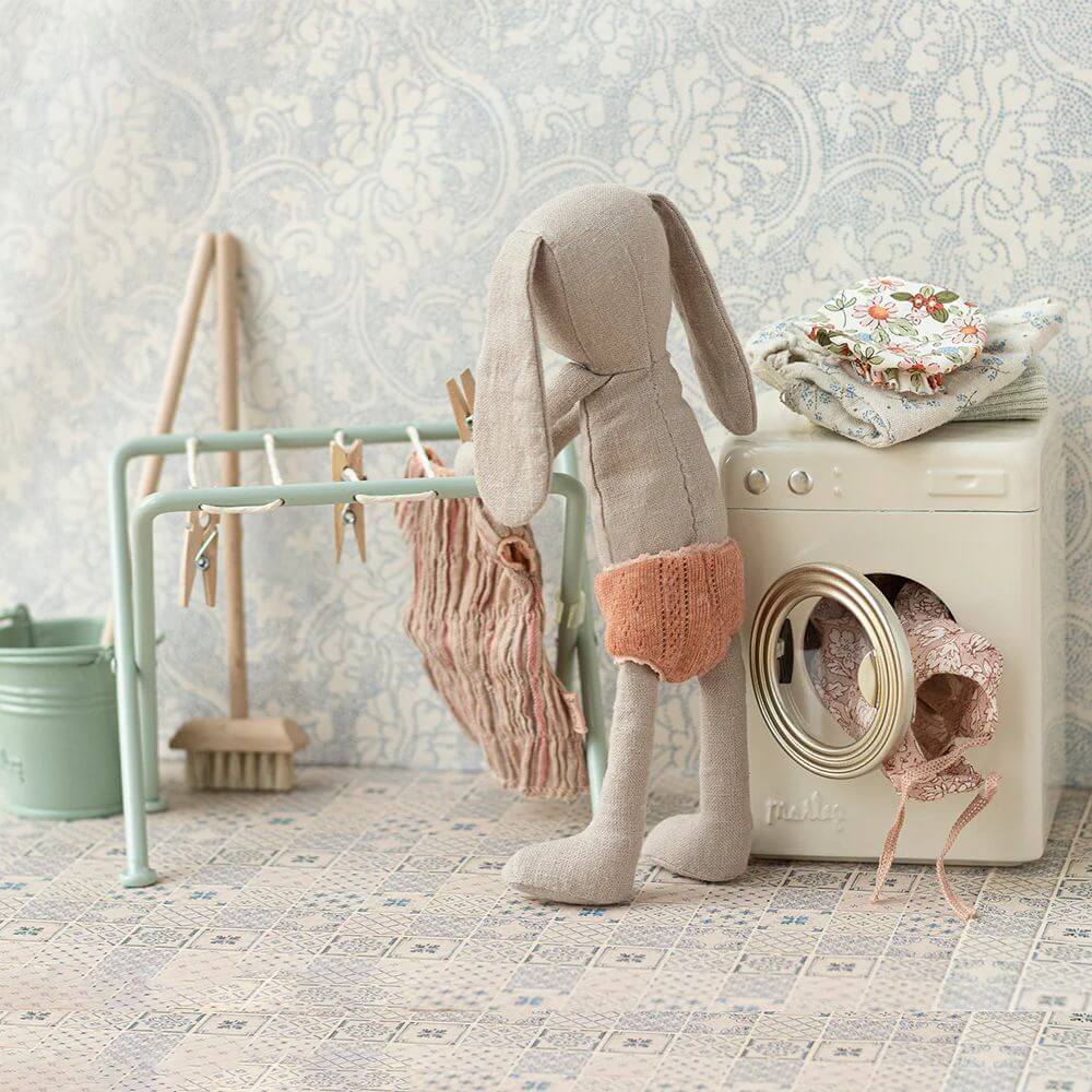 Maileg_Miniature_Laundry_Room