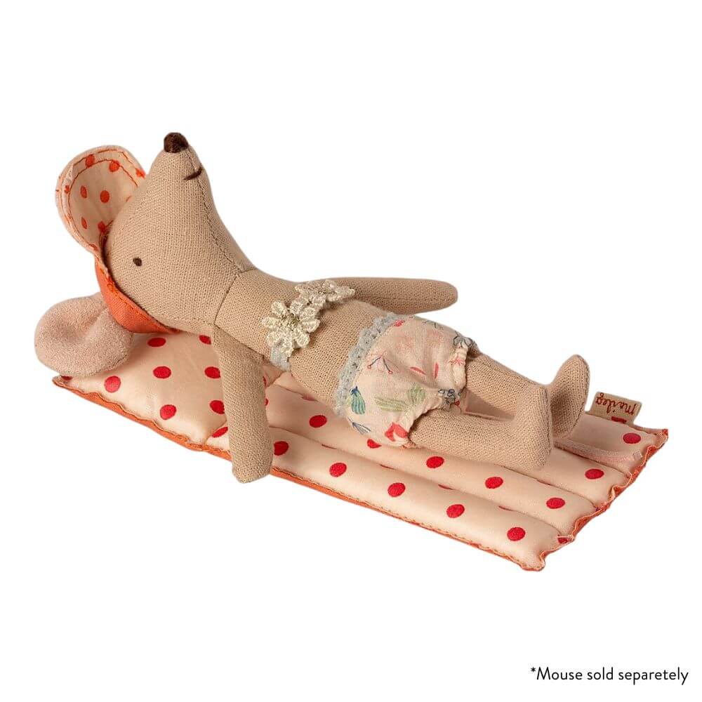 Maileg_Mouse_Air_Mattress_red_dot