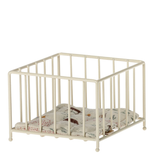 Maileg Playpen My