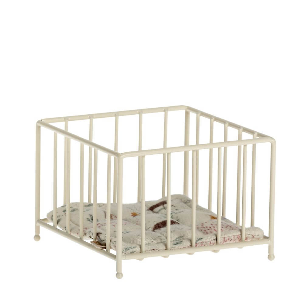 Maileg Playpen My