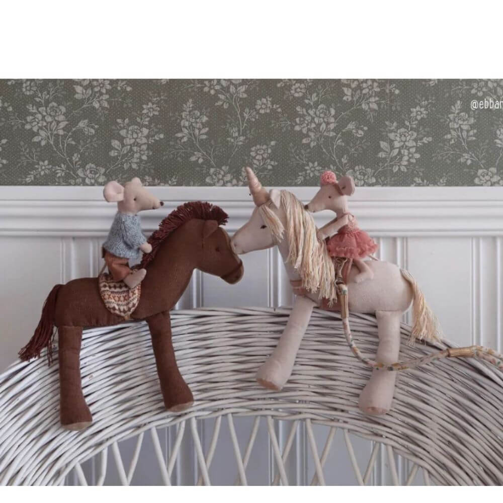 Maileg_Pony_Small_Styled