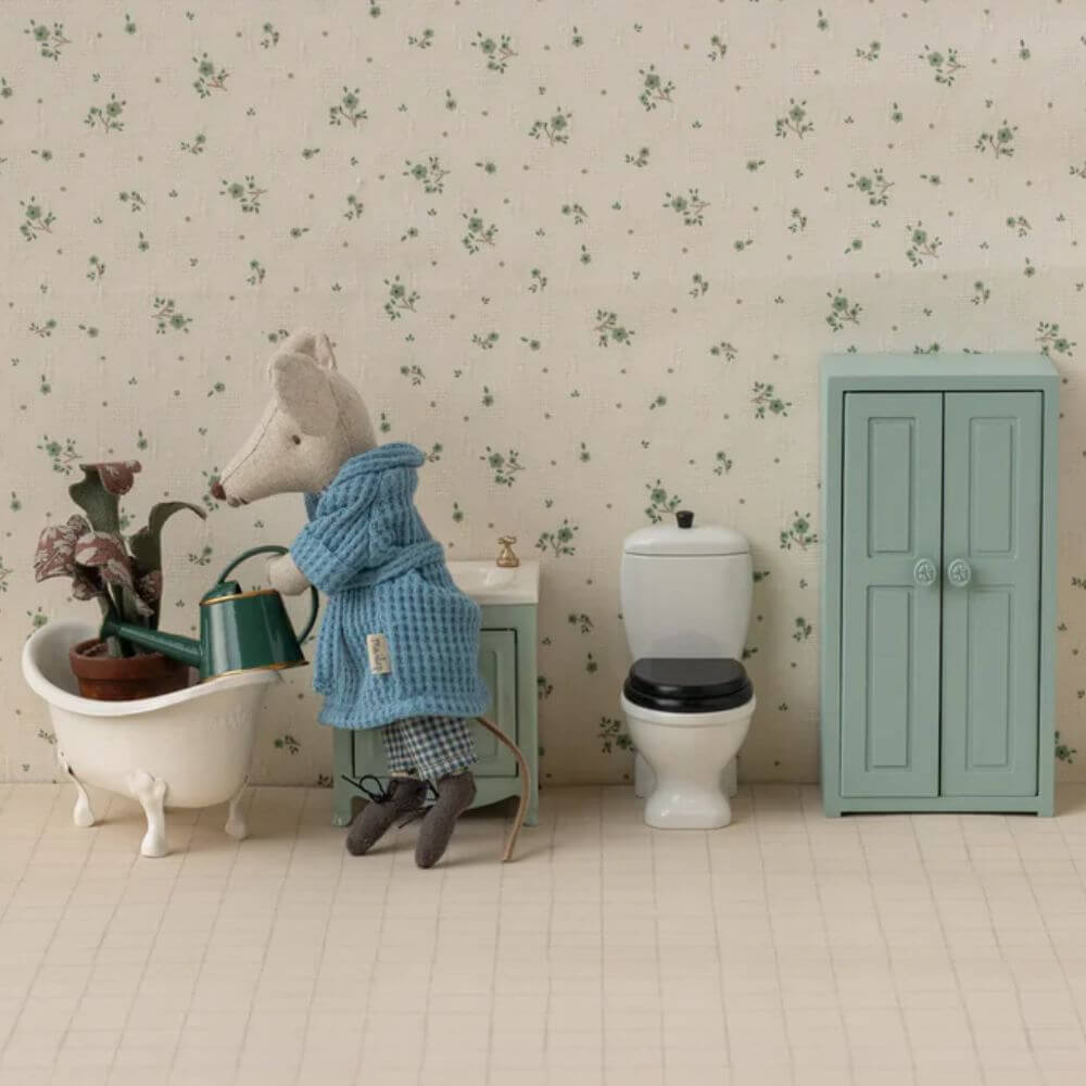 Maileg_Watering_Can_Mouse