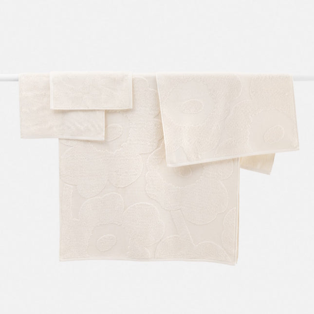 Marimekko Unikko Bath Towel Ivory
