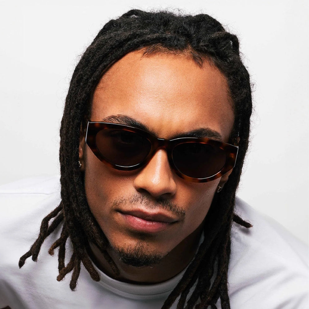 Messy Weekend Audrey Sunglasses Tortoise-Brown