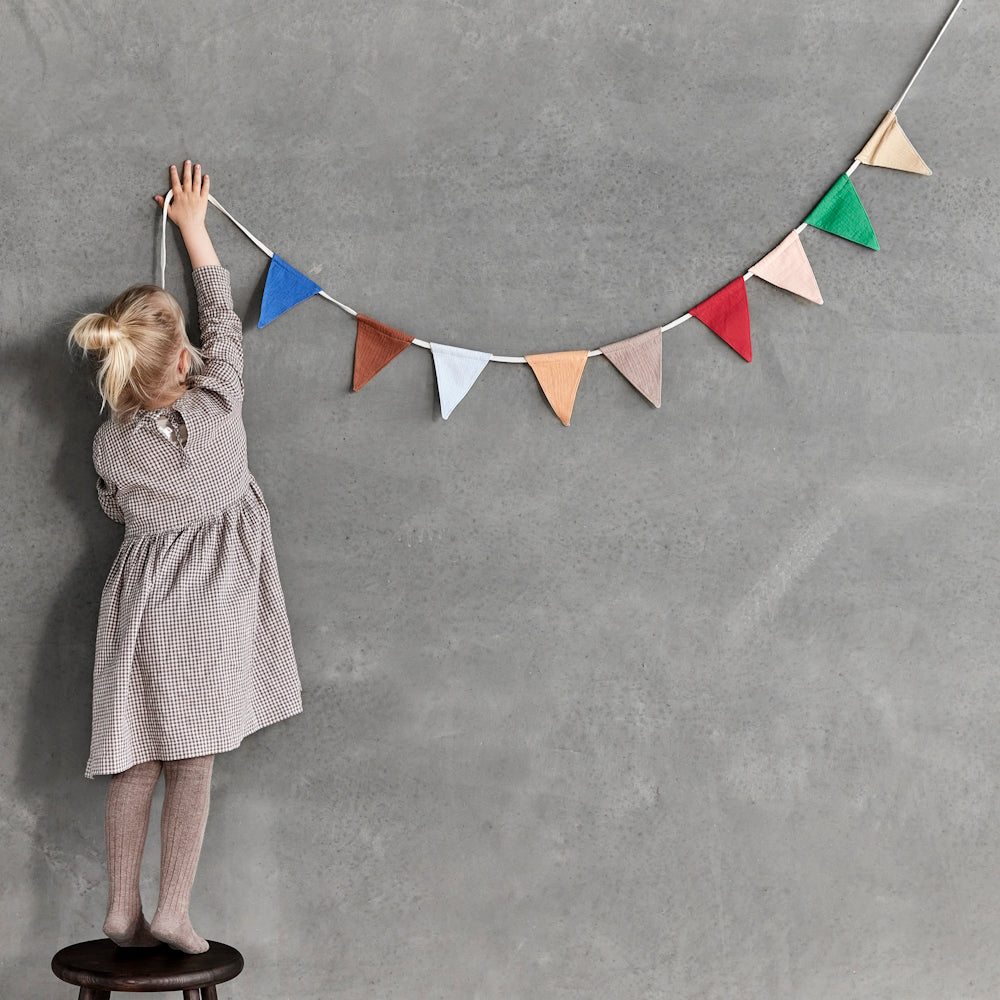 OYOY-moni-muslin-garland-multi