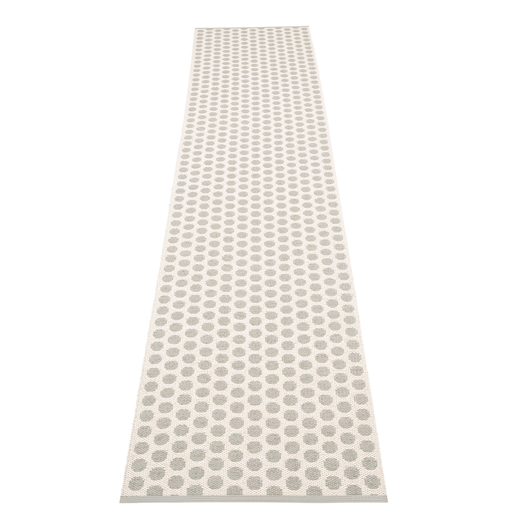 Pappelina-noa-rug-warm-grey-170x450