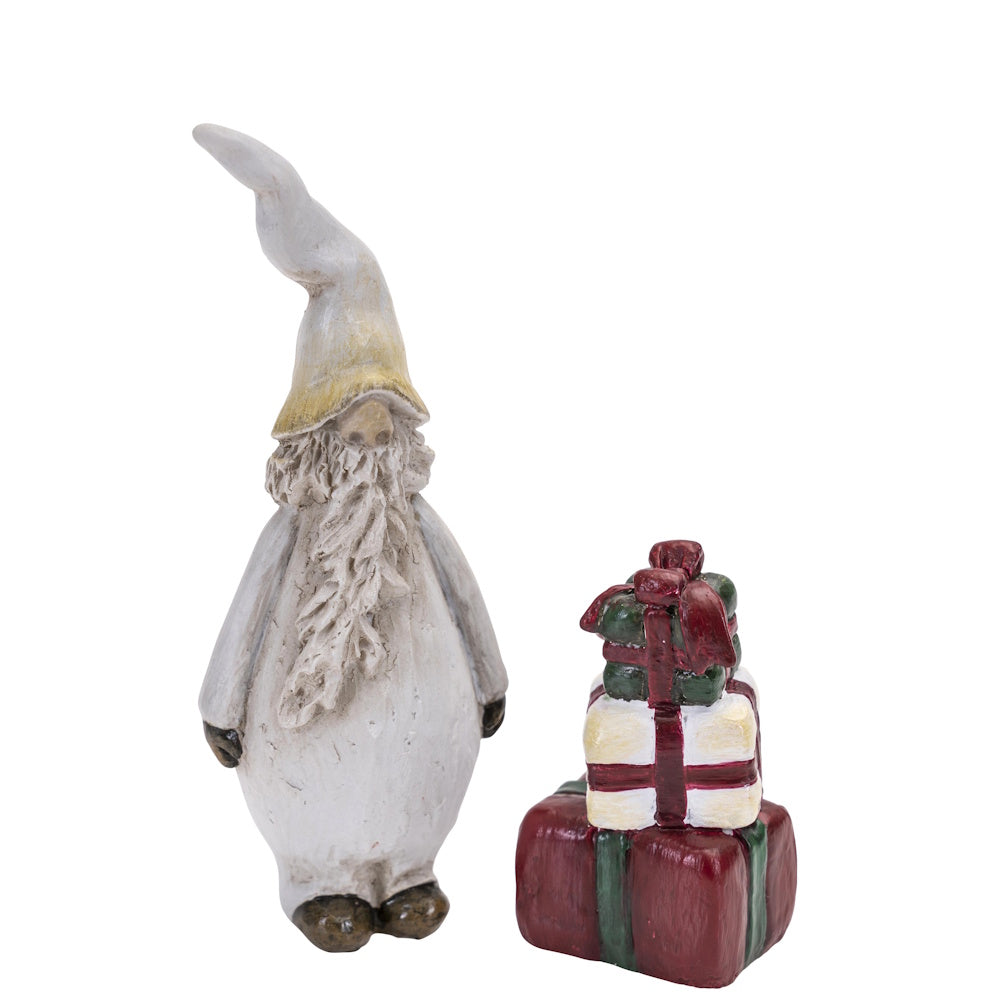 Naasgransgarden Santa Svante with gifts