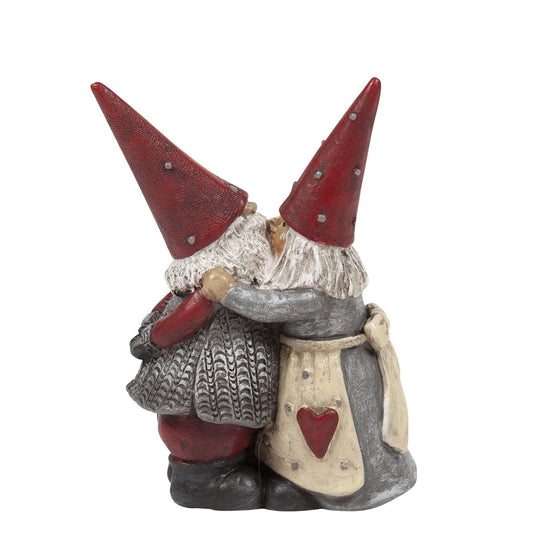 Naasgransgarden Hakan and Stina kissing