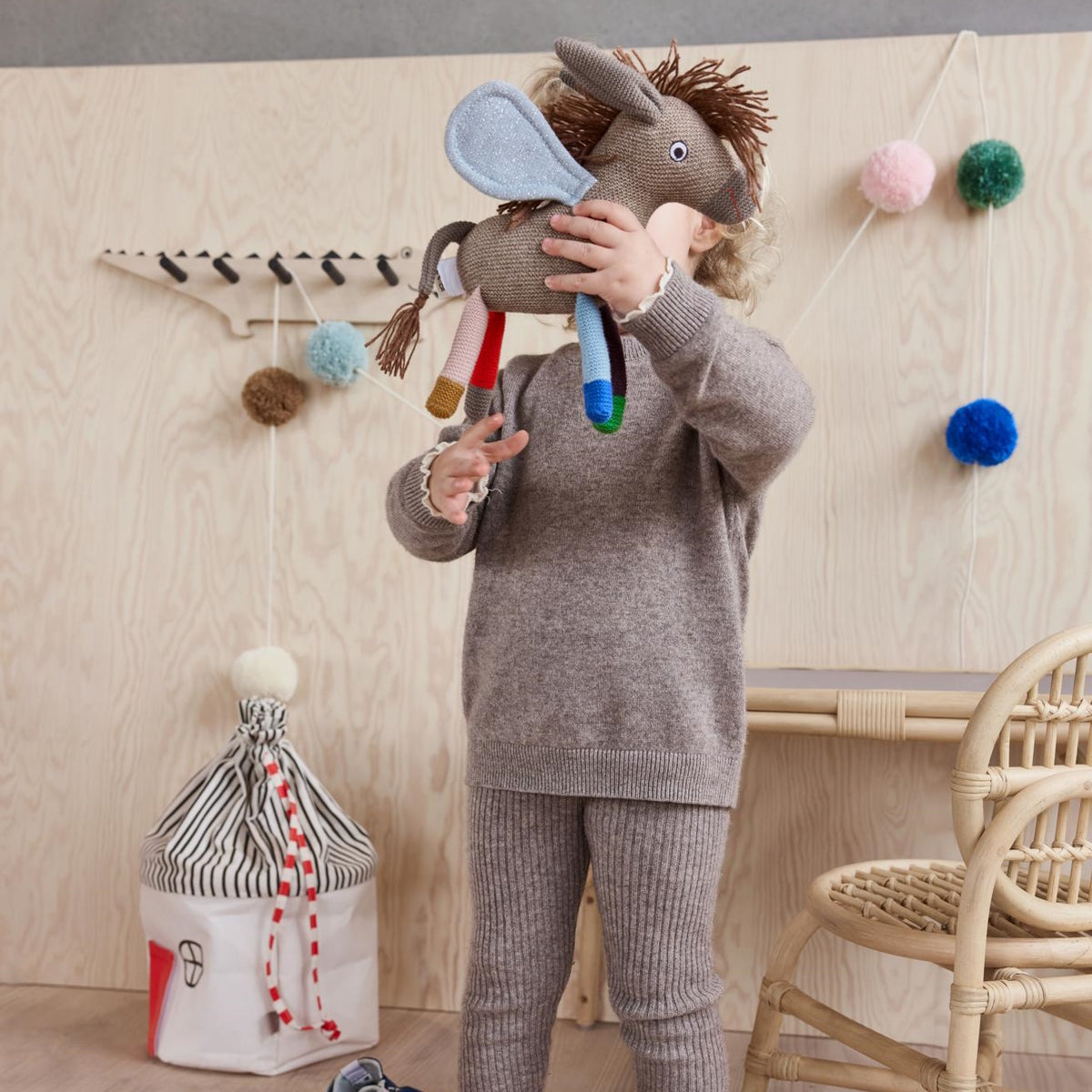 oyoy-donny-sky-donkey-toy