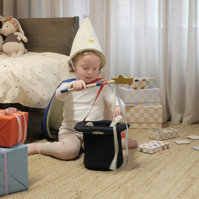 oyoy-magic-hat-rabbit