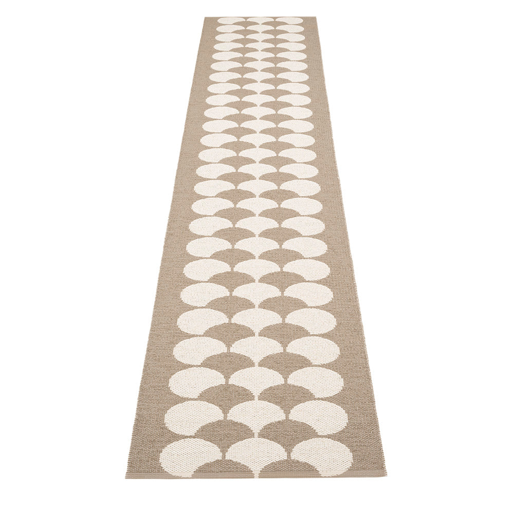 Pappelina-poppy-rug-potato