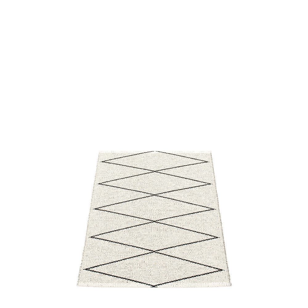 Pappelina-max-rug-black70x160