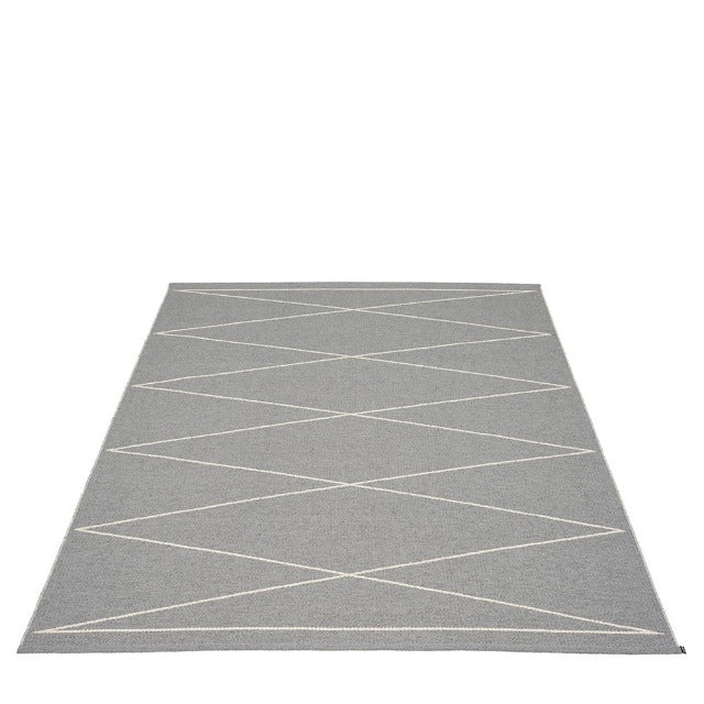Pappelina-max-rug-grey