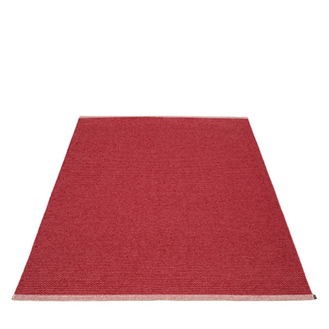 Pappelina-mono-rug-blush-dark-red70x200