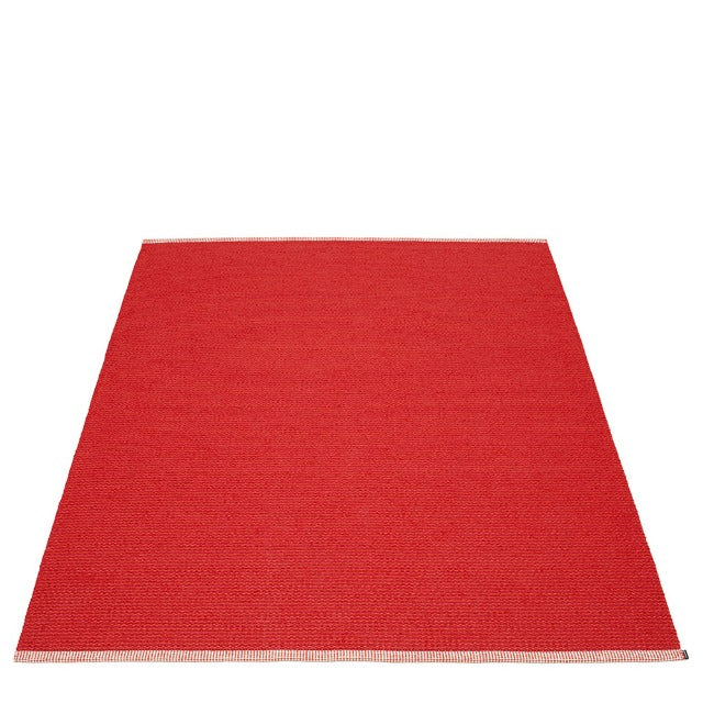 Pappelina-mono-rug-red-60x8585x260