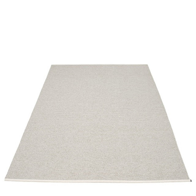 Pappelina-mono-rug-fossil-grey140x200