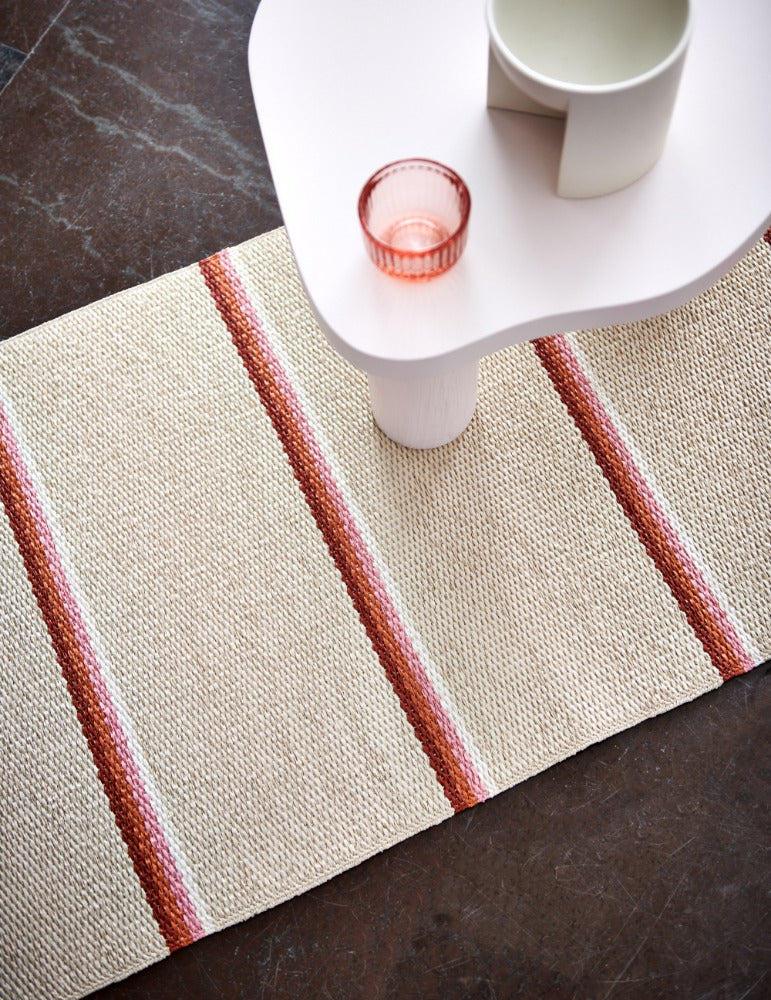 Pappelina-olle-rug-brick70x240