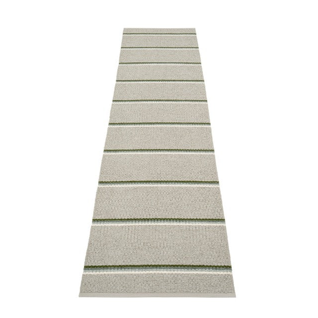Pappelina-olle-rug-green70x450