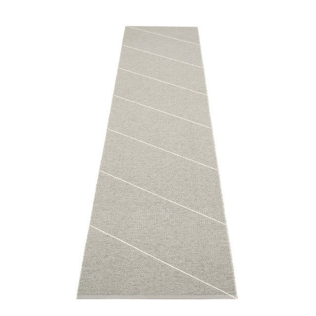 Pappelina-randy-rug-warm-grey