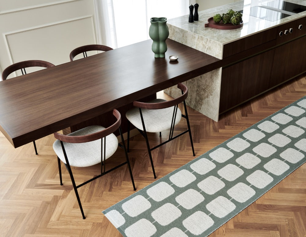 Pappelina-sten-rug-army