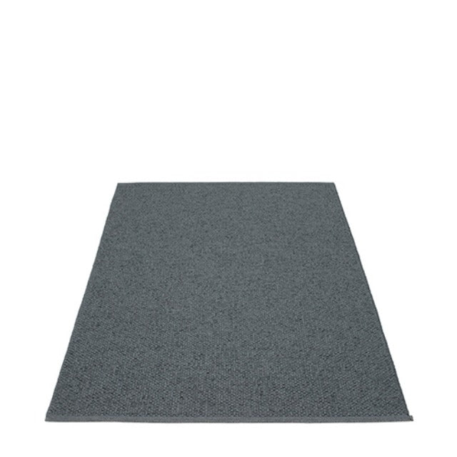 Pappelina-svea-rug-granit70x240