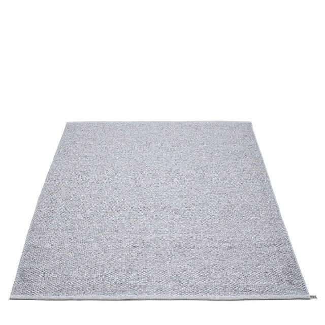 Pappelina-svea-rug-grey70x240