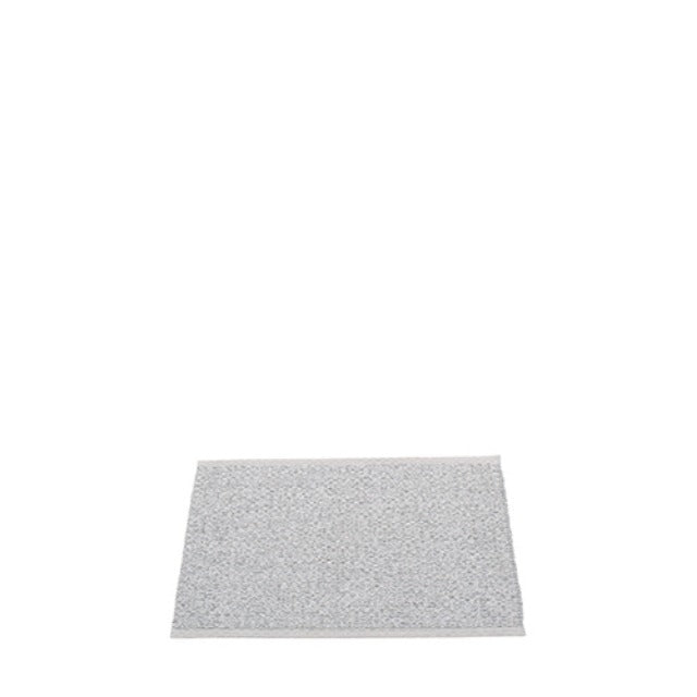 Pappelina-svea-rug-grey140x220