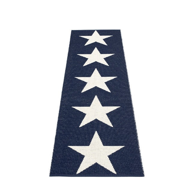 Pappelina-viggo-one-rug-dark-blue-old70x250