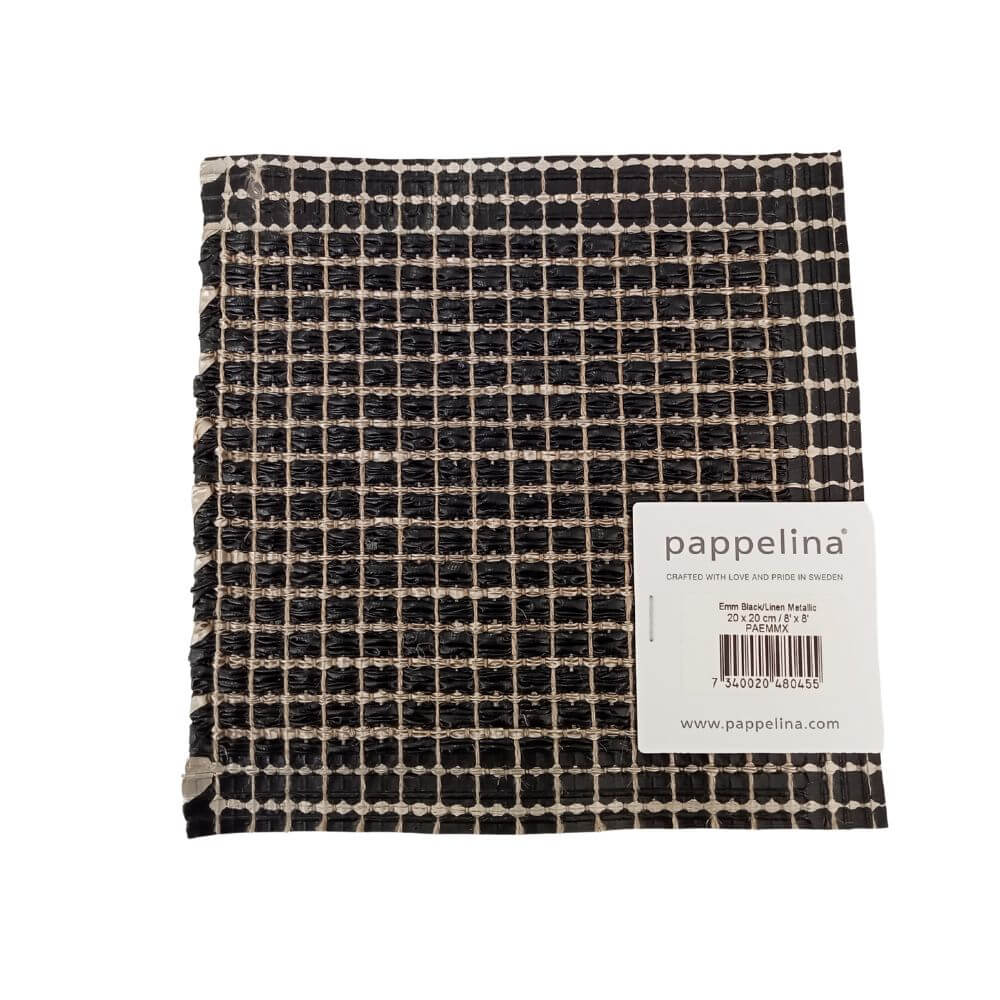Pappelina_Rug_Emm_Black_Sample