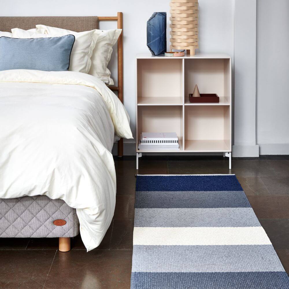 Pappelina_Rug_Kim_Dark_Blue_Lifestyle