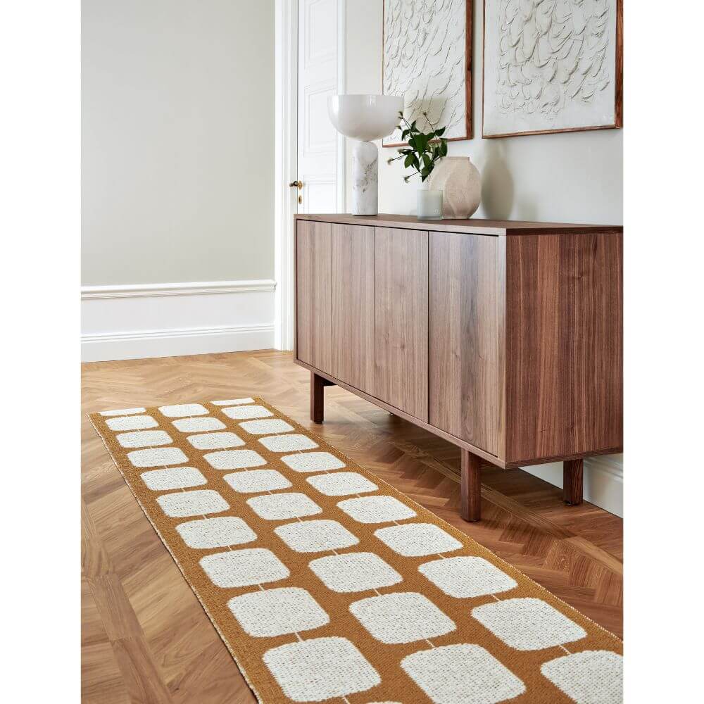 Pappelina_Rug_Sten_Ochre_Lifestyle