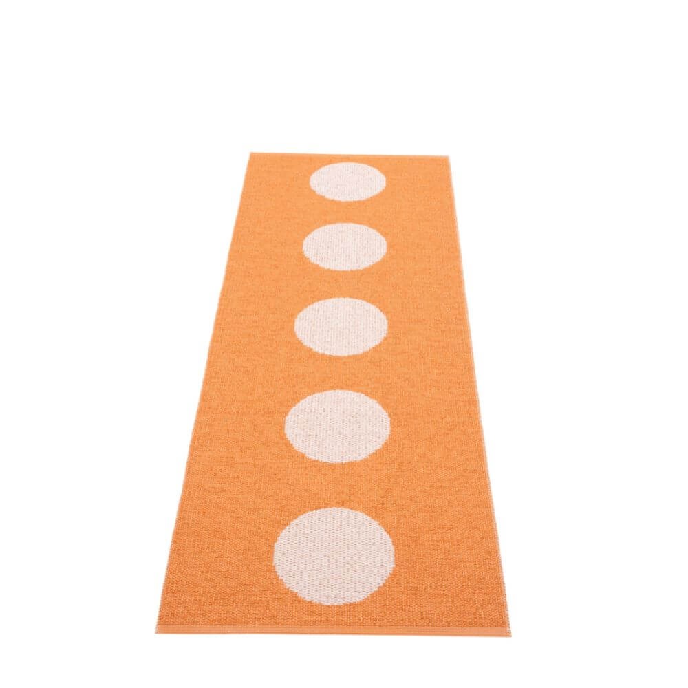 Pappelina_Rug_Vera_Pop_Pale_Orange