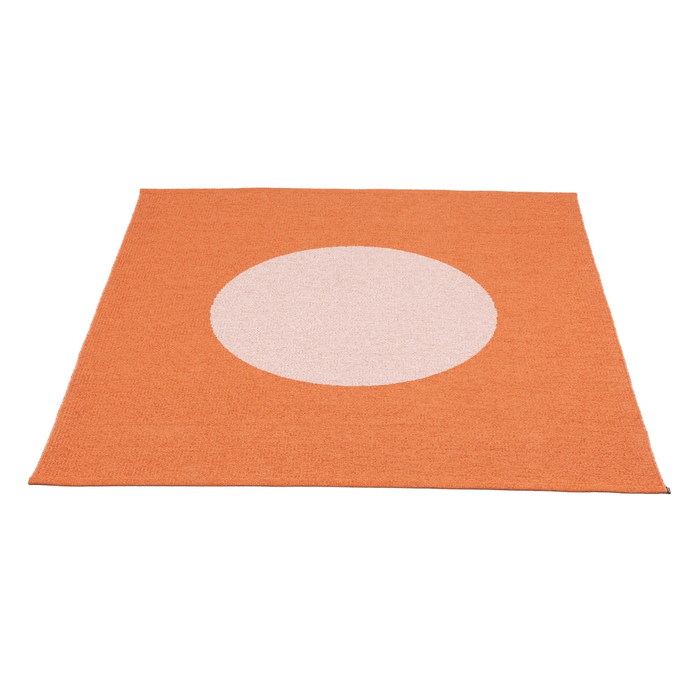 Pappelina_Rug_Vera_Pop_Pale_Orange_180x200