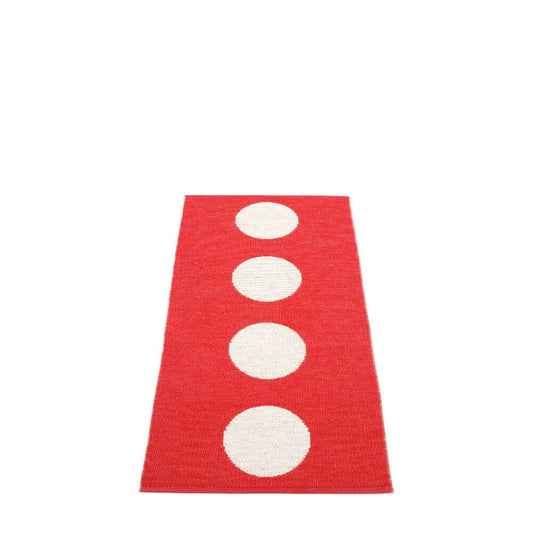 Pappelina_Rug_Vera_Red