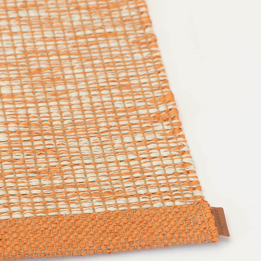 Pappelina_Sam_Rug_Pale_Orange_Closeup