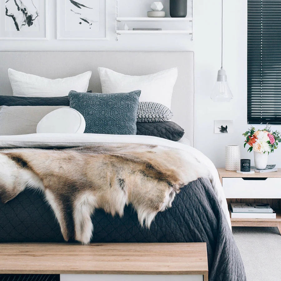 NordicFusion-reindeer-hide-medium