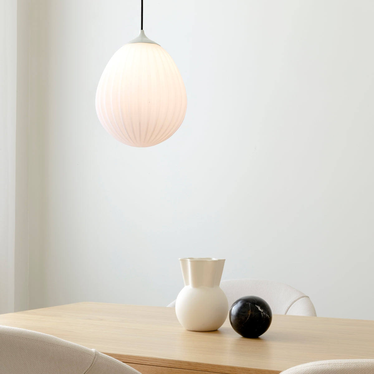 umage-around-the-world-lampshade-mediumBrushedSteel