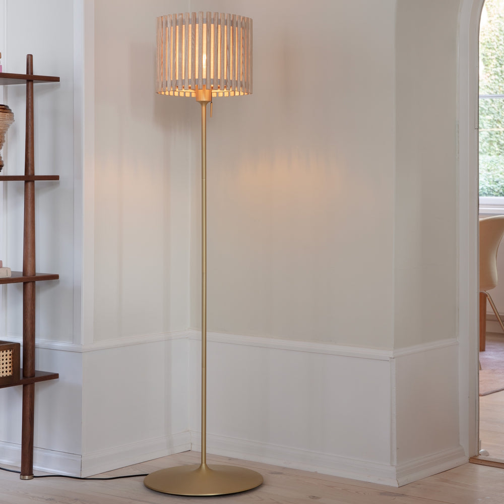 Umage Sante Floor Stand 140cm USB