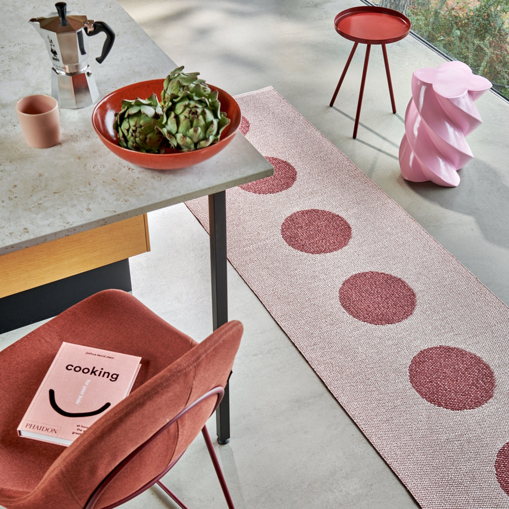 Pappelina_Rug_Vera_Pop_Blush_Lifestyle