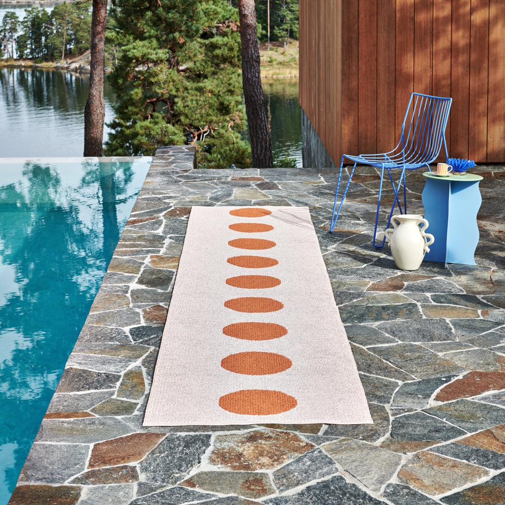 Pappelina_Rug_Vera_Pop_Pale_Orange_Lifestyle