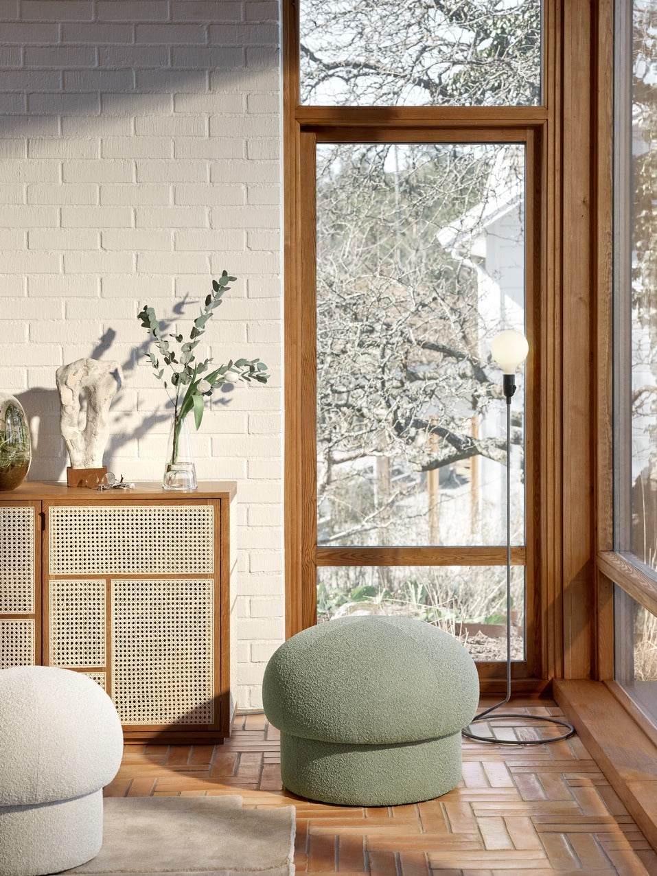 DesignHouseStockholm-uno-pouf-65cm-green