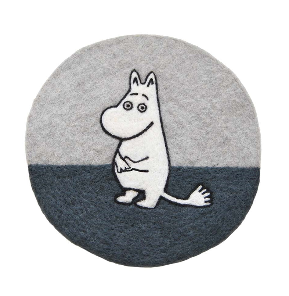 Klippan-moomin-hand-felted-pot-mat-grey