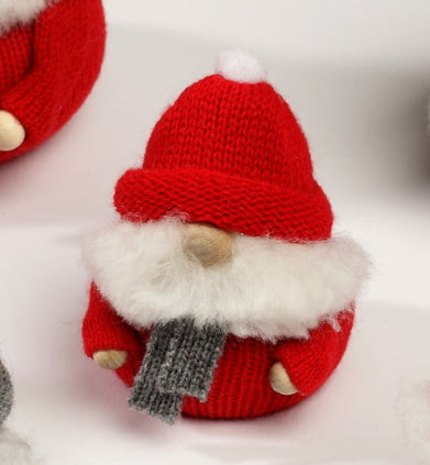 Swallings-santa-gustav-med-red