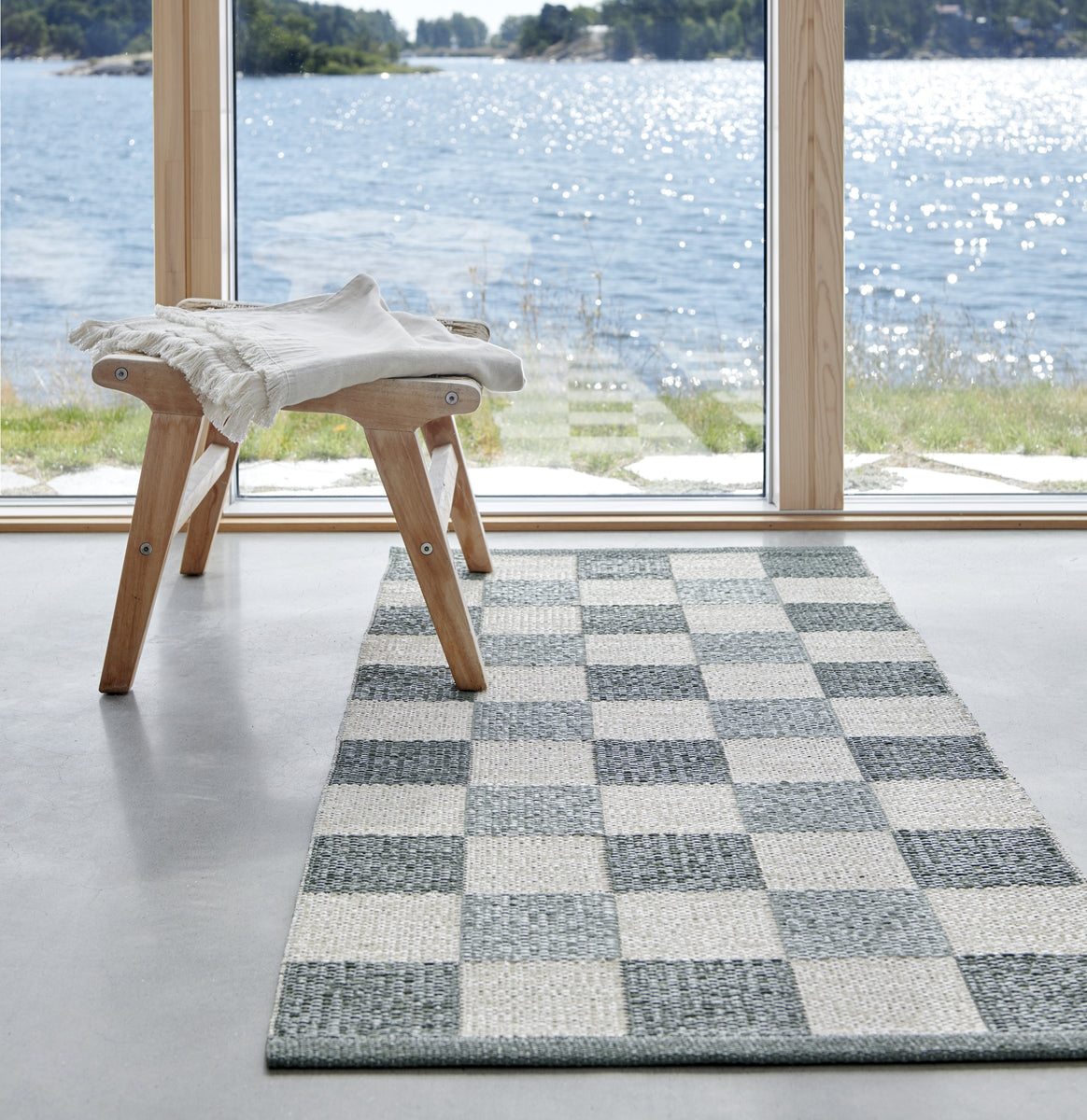 Pappelina-pix-rug-army70x300