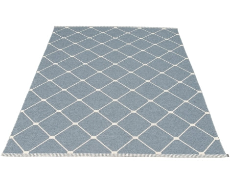 Pappelina-regina-rug-storm-180x275-1