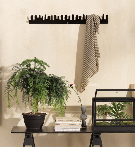 DesignHouseStockholm-wave-hangerWhite