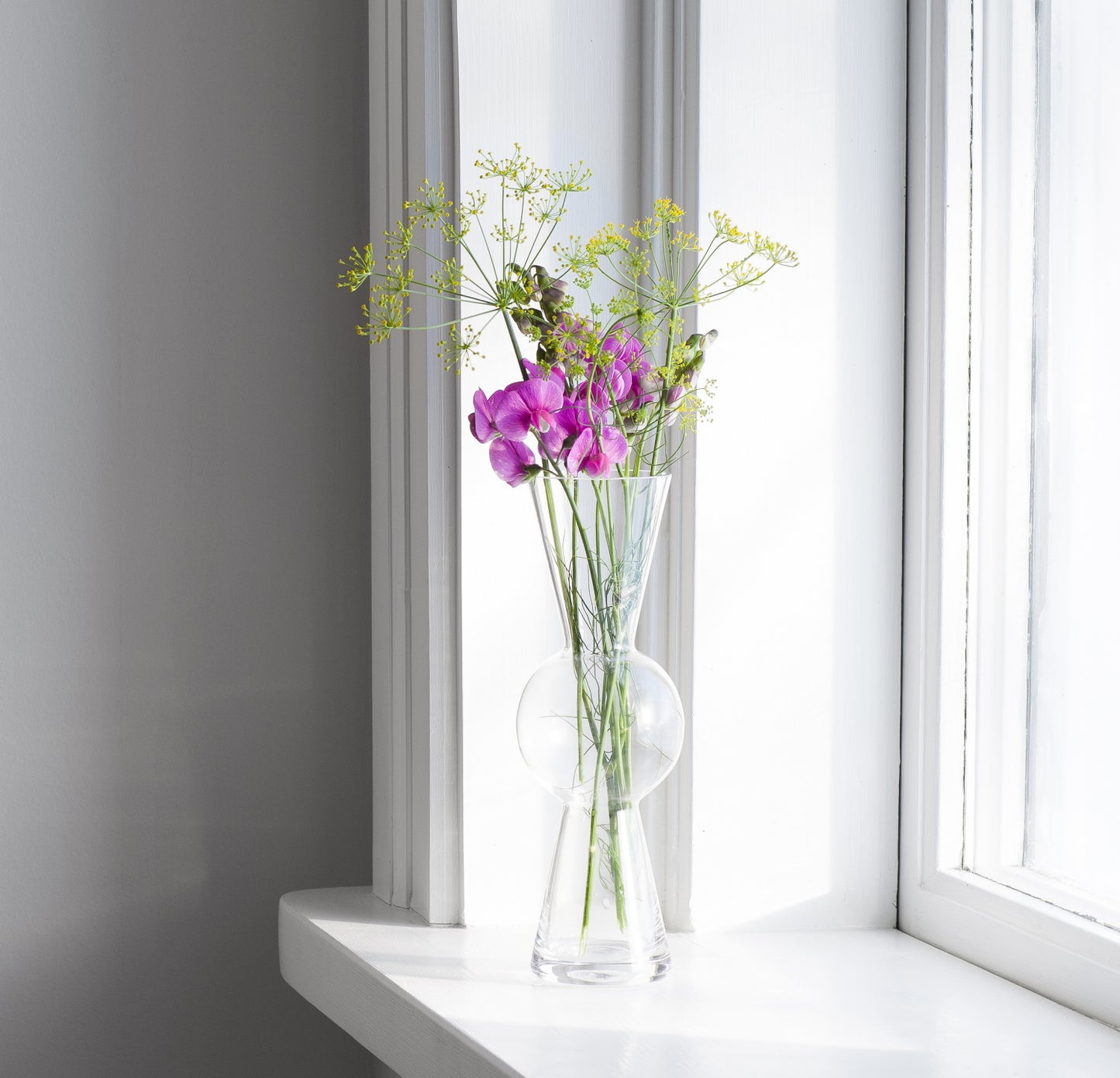 DesignHouseStockholm-bon-bon-vase-23cm-clear