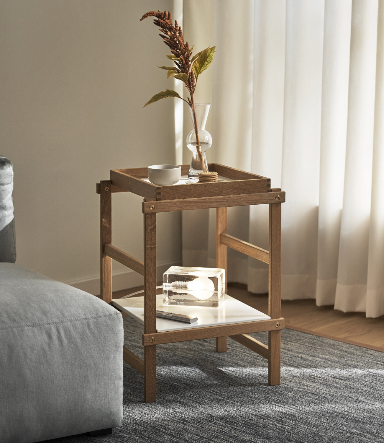 DesignHouseStockholm-frame-shelf-small-oak-white