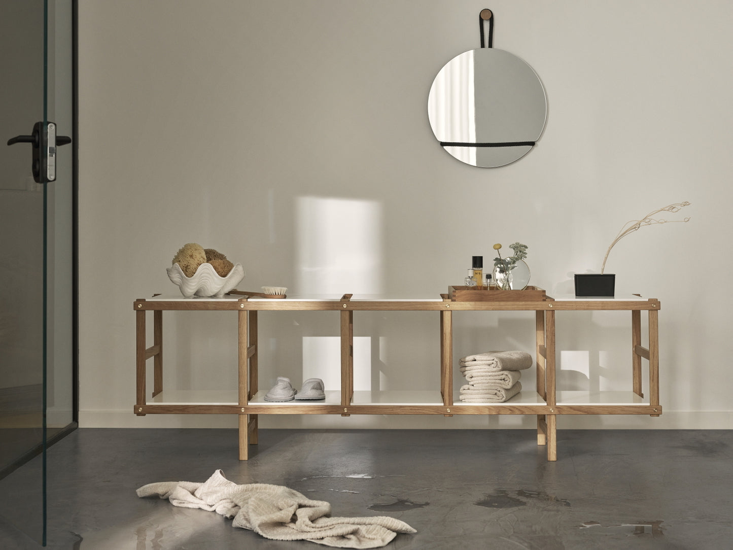 DesignHouseStockholm-frame-shelf-low-oak-white